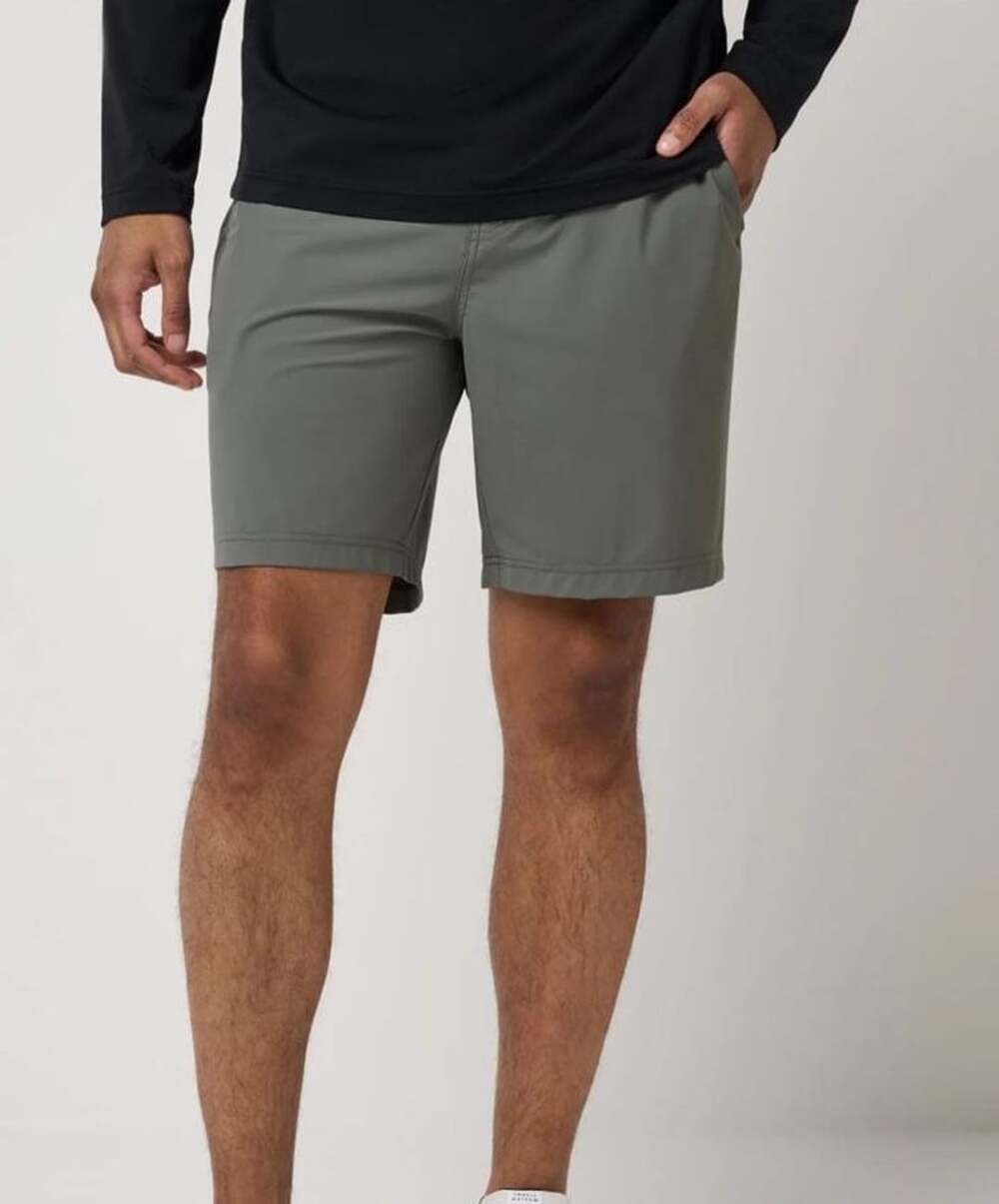 TravisMathew Hero Hour Golf Short 8In Dark Olive Size 32
